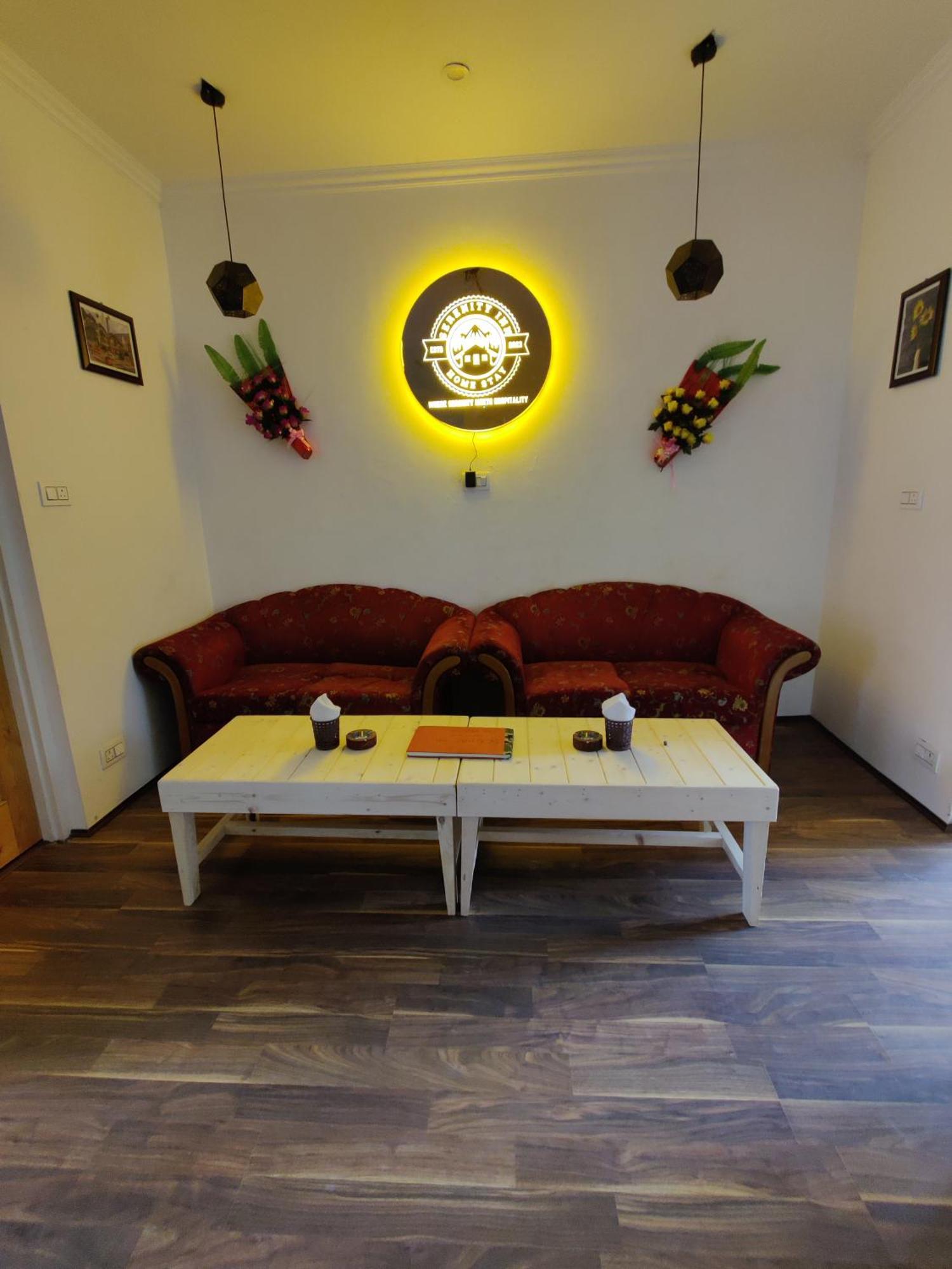 Serenity Inn Home Stay Srīnagar 外观 照片