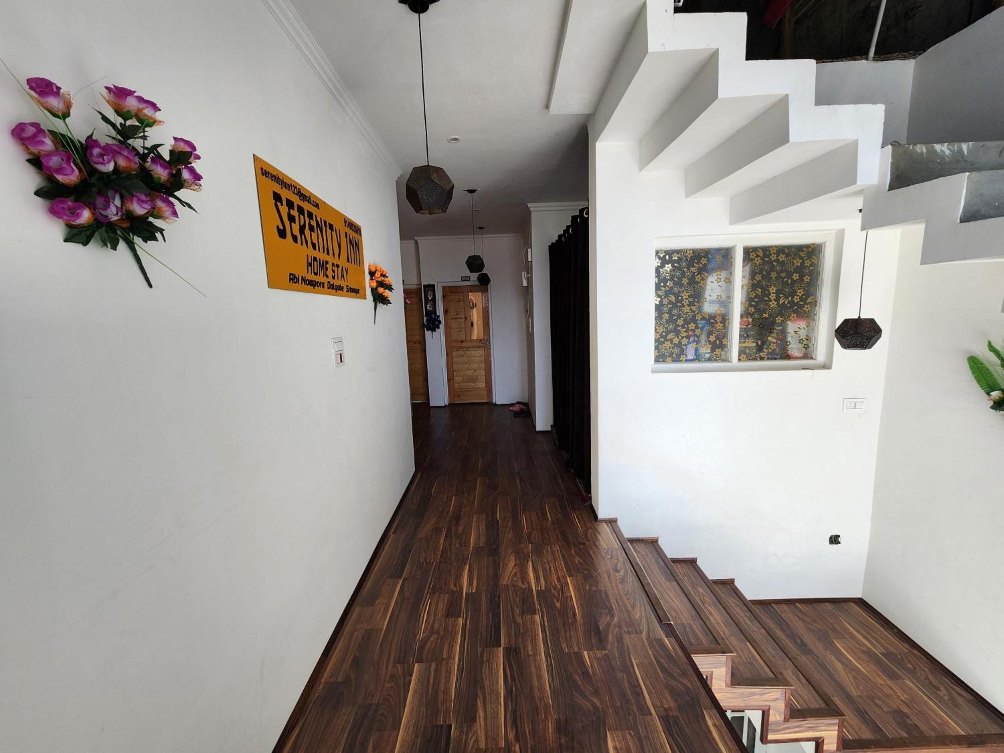 Serenity Inn Home Stay Srīnagar 外观 照片